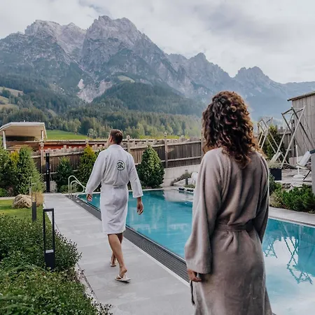 Hotel Riederalm-3