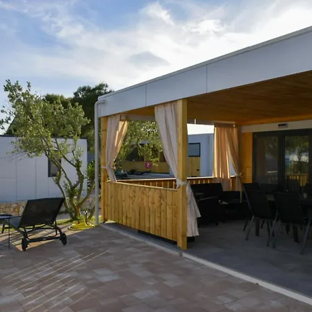 Holiday Homes Ahil 7&8-3