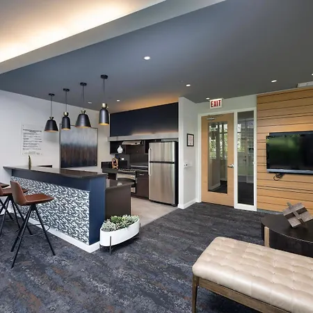Loop 1Br W Pool Gym Nr Financial District Chi-282-2