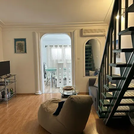 Green Apartment-2