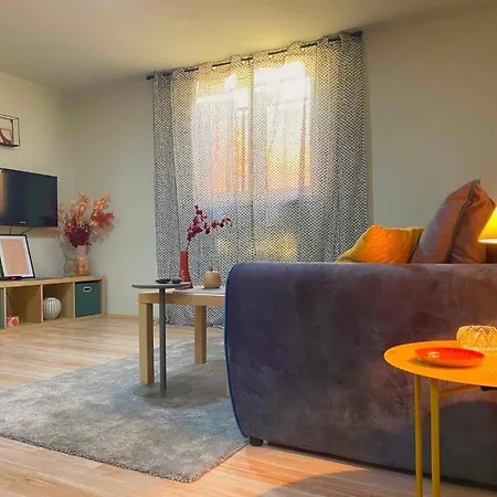 Central Family Apartment-3