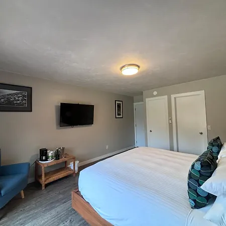 Hidden Valley Inn-2