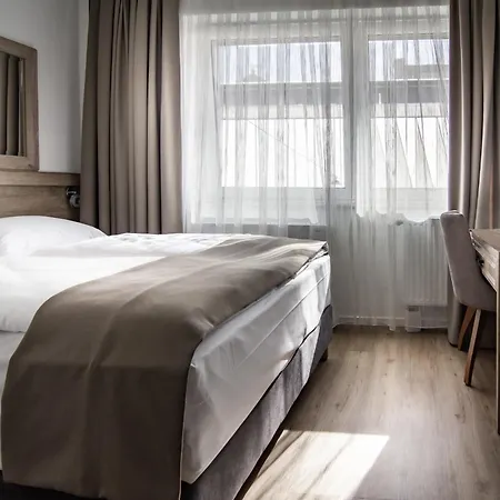 Sleep Inn Düsseldorf-3