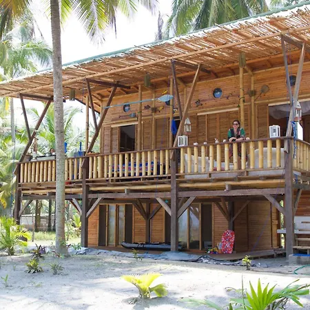 Casa Palmeras Isla Portete-2
