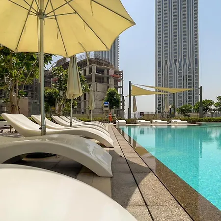 Globalstay Creek Rise Tower Elegant Apartments-2