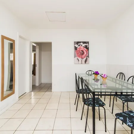Casa Espacosa Com Quintal Interno-3