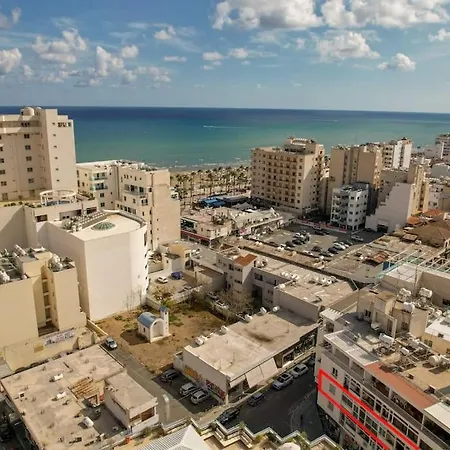 Superb Apartment Steps Away From Finikoudes Beach-2