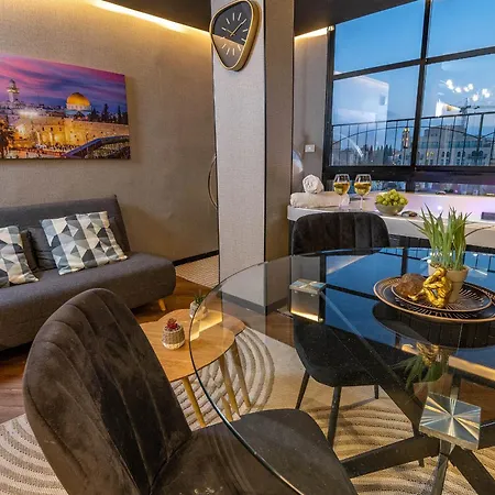 Spa On The Walls - Mamilla View - Jerusalem ספא על החומות ירושלים-2