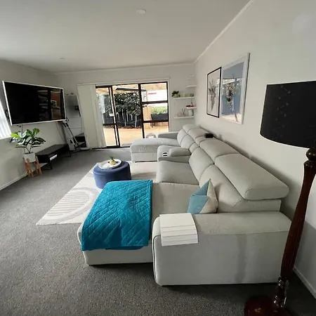 Ellerslie central-3