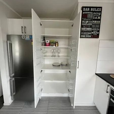 Modern Three Bed Two And A Half Bath With In And Outdoor Flow Plus Study-3