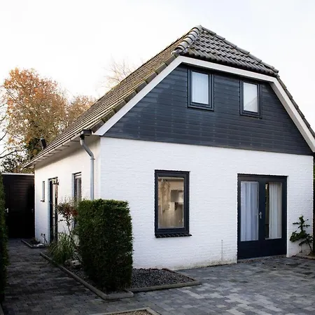 Vakantiehuis Huijsmansverhuur Type Premium De Luxe-3