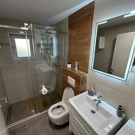 Brand New Apartment-2