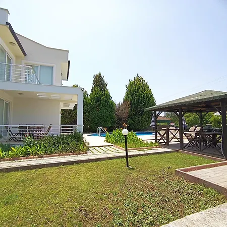 Lighthouse Tulip Villas-3