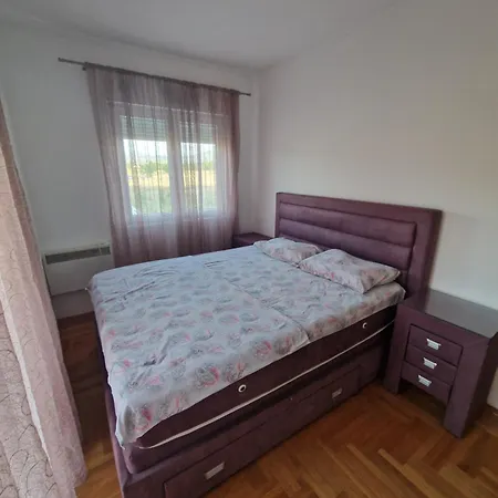 Apartment For A Day-2