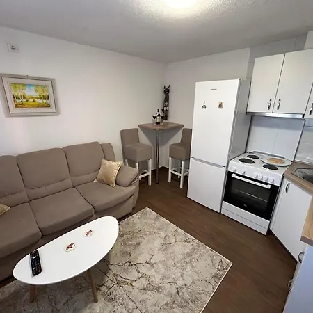 New Apartment - Moon-3