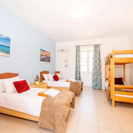 Dar Tal-Moghoz Holiday Home-2