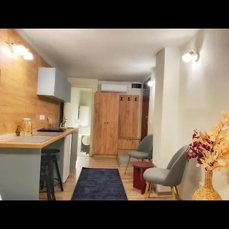 Lovely One Bedroom Apartment-2
