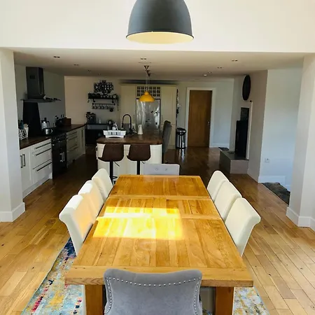 Hawthorn House-3