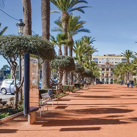 Haustierfreundliche 3-Zimmer-Wohnung In Lloret De Mar-2