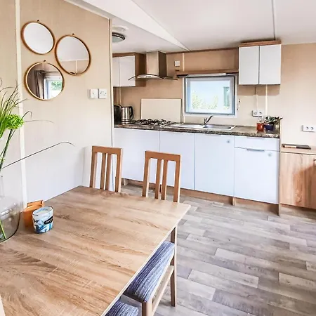 2 Bedroom Nice Home In Heinkenszand-2