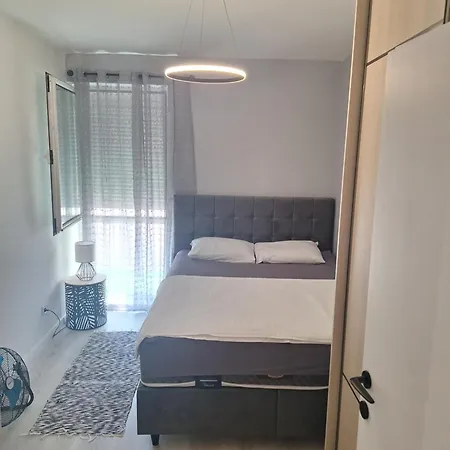 Center Apartment-2
