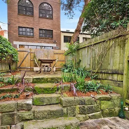 Cosy 3 Bedroom House Chippendale Central Newtown-3