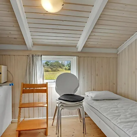 Schönes Haus Mit 3 Schlafzimmern In-3