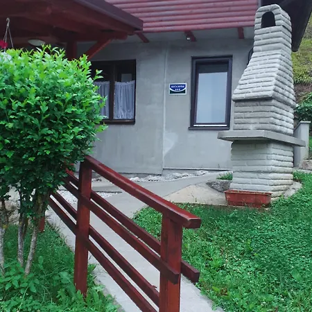 Koliba Ravna Planina-2