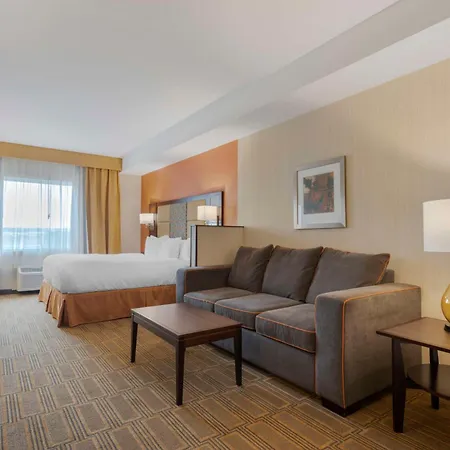 Best Western Plus Chateau Fort St. John-2