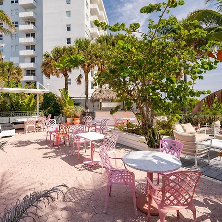 The Savoy Hotel & Beach Club-3
