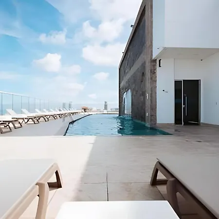 Laurdhomes Palmetto Beach Floor 32, Sea View, 3Hbt-2
