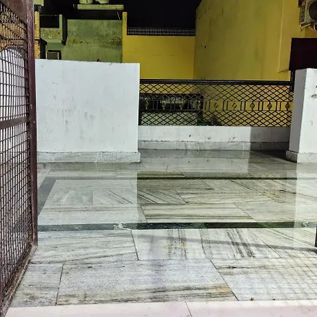 Maa Tara Ac Home Stay-3