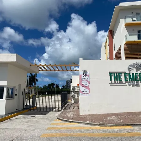 Modern Ocean And Airport View Condo In Maho, Pool, Gym, Walk To Maho Beach,Mullet Bay, Dinning, Night Life-3