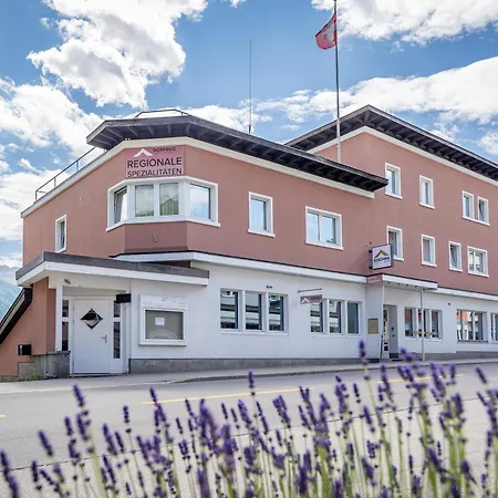 Hotel Dischma-3