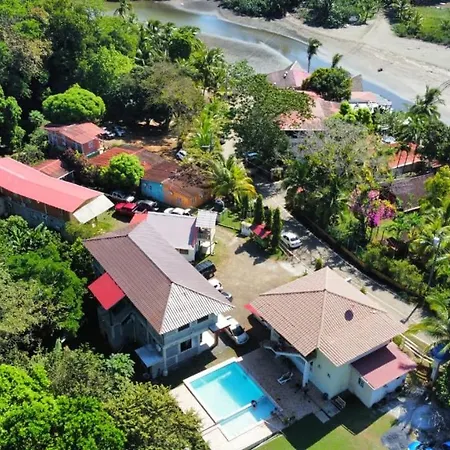 Oceans Hostal-3