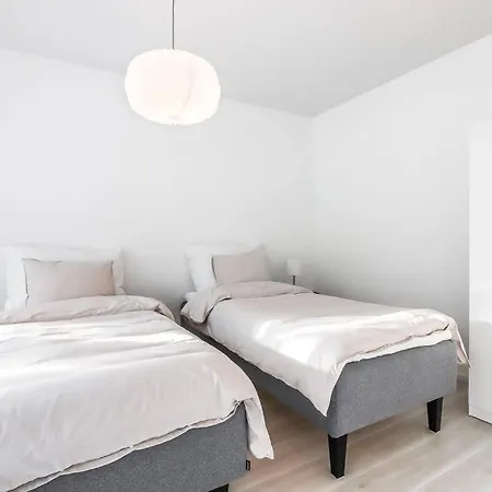 Cosy Flat With Good Transport Connections And Free Parking-2