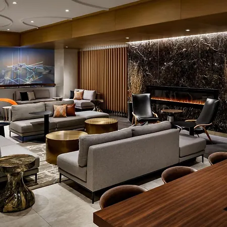 Montreal Marriott Chateau Champlain-2