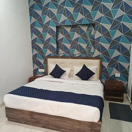 Hotel Marina Near Delhi Airport-2