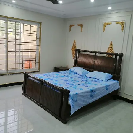 Luxury Room In Bahria Town Rawalpindi-3