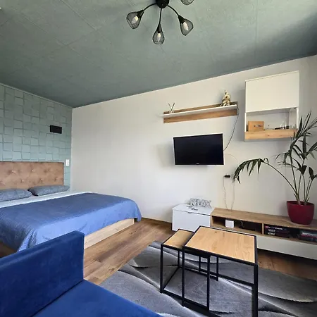 R&J Apartment II-2