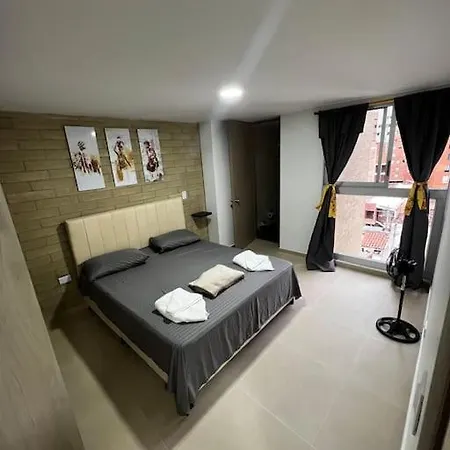 Exclusivo Apartamento Con Piscina Y Parqueadero 602-3