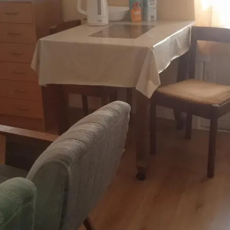 Small Apartments-3