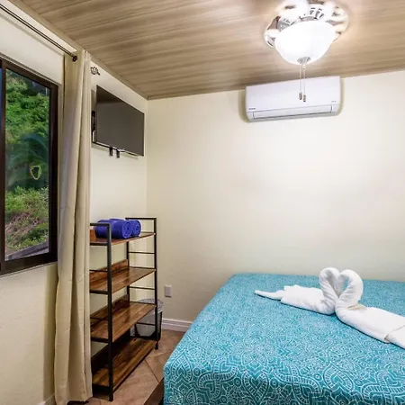 Casa Bella Vista Jaco #1-2