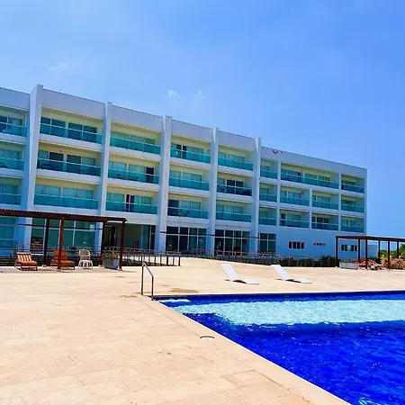 Marina Puerto Velero-2