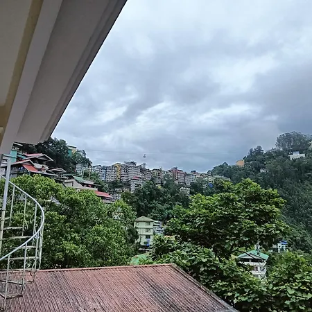 Ronglyang Villa Homestay Near Mg Road-2