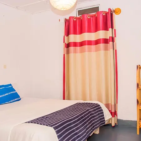 Eco Cottage Bnb-3