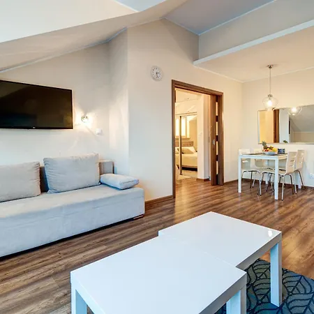 Apartamenty Zdrojowa-2