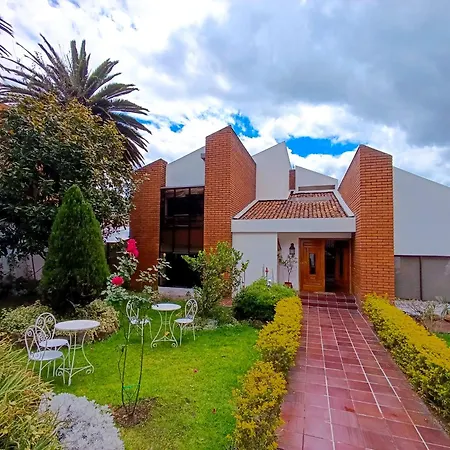 Hostel Mochiliers Bed&Breakfast-3