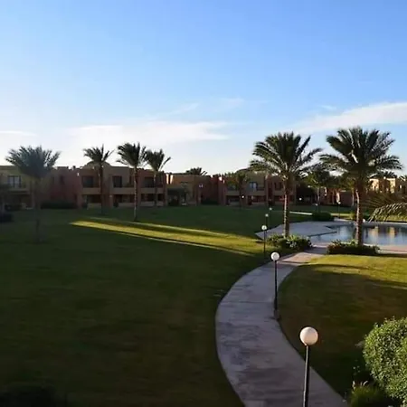 Stella De Mari Chalet In Makadi With Beach And Pool View-2