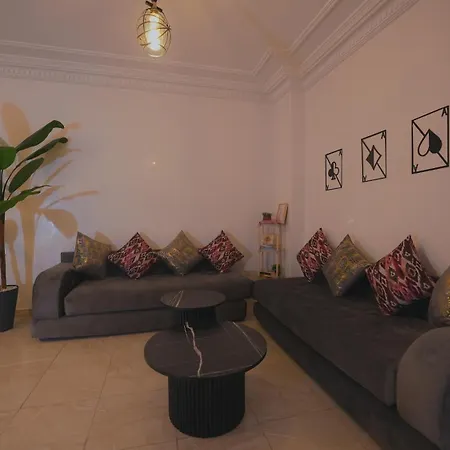Modern Apartment In Centre Of Marrakech For Friends & Families-3
